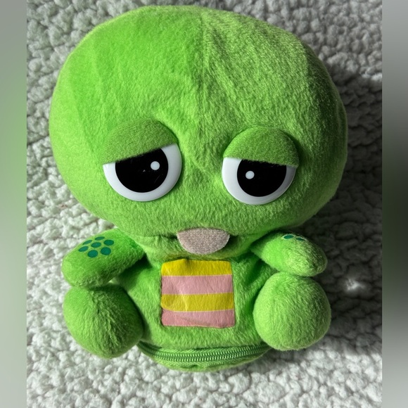 Gachapin plush toy. - Picture 2 of 11